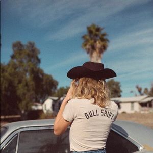 The Bee and The Fox Bull Shirt Fitted Crew